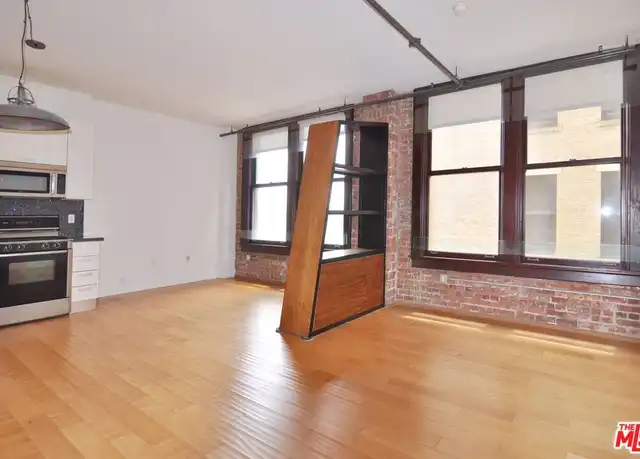 Property at 460 S Spring St #908, Los Angeles, CA, 90013, 0 beds, 1 bath, [object Object]