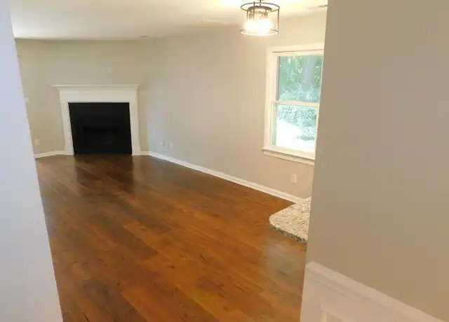 Property at 8221 Pineville Matthews Rd Unit H, Charlotte, NC, 28226, 2 beds, 2.5 baths, [object Object]