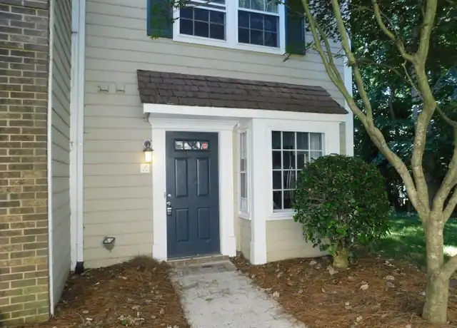 Property at 8221 Pineville Matthews Rd Unit H, Charlotte, NC, 28226, 2 beds, 2.5 baths, [object Object]