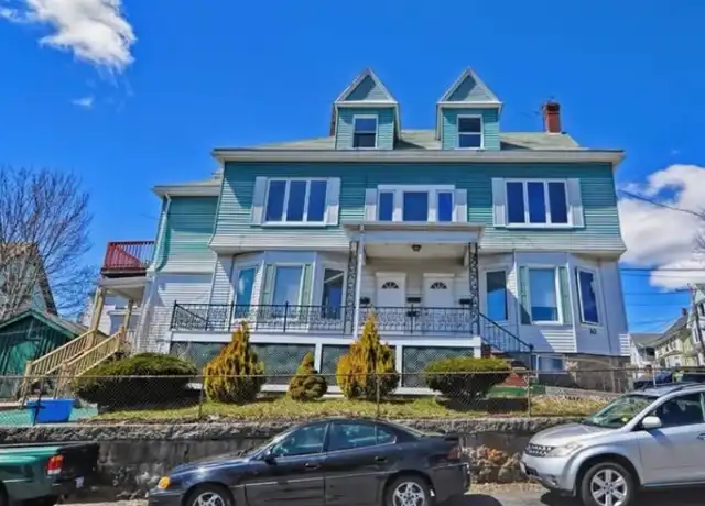 Property at 10 Commonwealth Ave Unit 2, Gloucester, MA, 01930, 4 beds, 1 bath, [object Object]