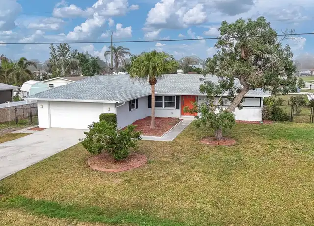 Property at 5221 Lemon Bay Dr, Venice, FL, 34293, 2 beds, 2 baths, [object Object]