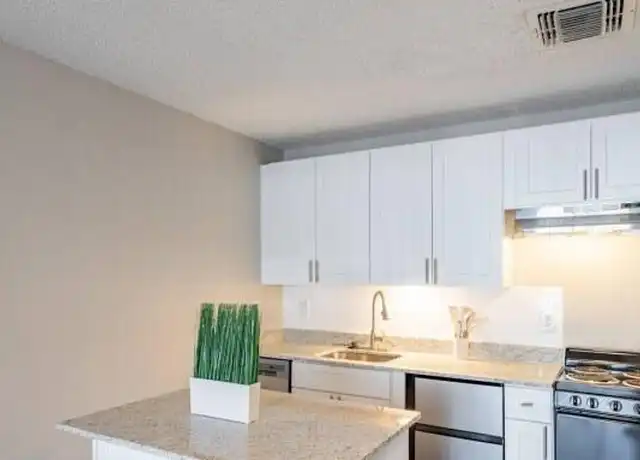 Property at 8722 Cinnamon Creek Dr Unit 1211, San Antonio, TX, 78240, 1 bed, 1 bath, [object Object]