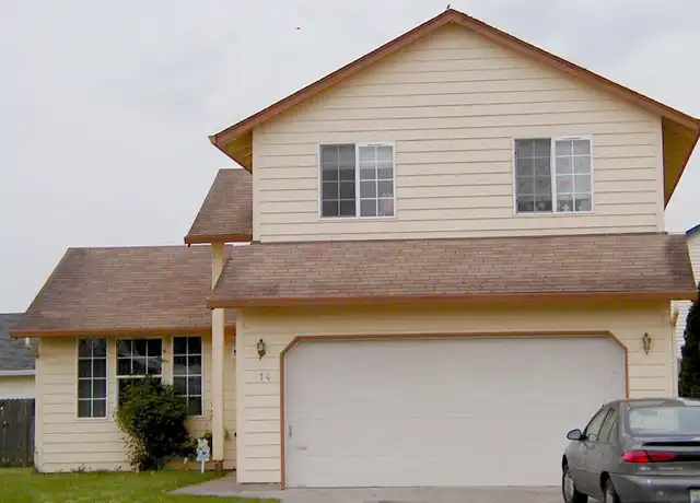 Property at 114 SW 14th Cir, Battle Ground, WA, 98604, 3 beds, 2.5 baths, [object Object]