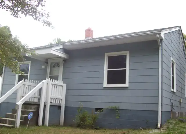 Property at 1723 Boone St, Greensboro, NC, 27405, 2 beds, 1 bath, [object Object]