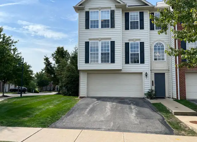 Property at 410 Village Pl, Wexford, PA, 15090, 3 beds, 2.5 baths, [object Object]