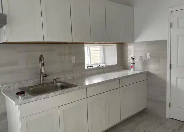Property at 41 N Vine St, Hazleton, PA, 18201, 2 beds, 1 bath, [object Object]
