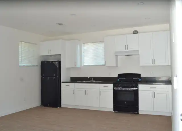 Property at 10642 S Central Ave #2, Los Angeles, CA, 90002, 2 beds, 2 baths, [object Object]