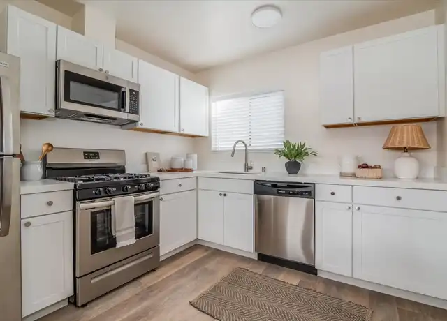Property at 111 N La Cumbre Rd Unit 05, Santa Barbara, CA, 93110, 2 beds, 1 bath, [object Object]