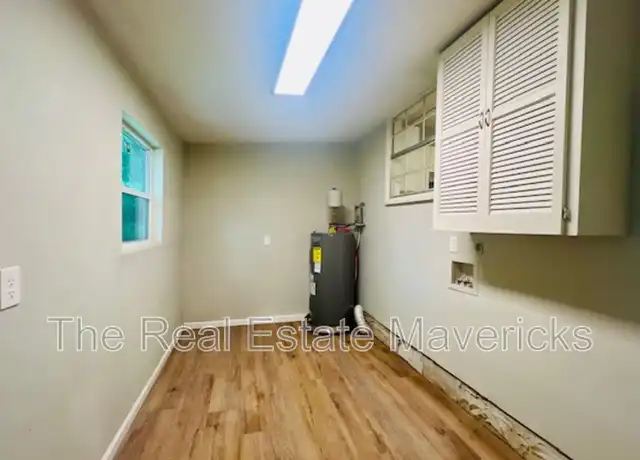 Property at 45 Gale St, Ringgold, GA, 30736, 2 beds, 1.5 baths, [object Object]