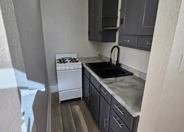 Property at 808 Saint Joseph St Apt 13, Rapid City, SD, 57701, 1 bed, 1 bath, [object Object]