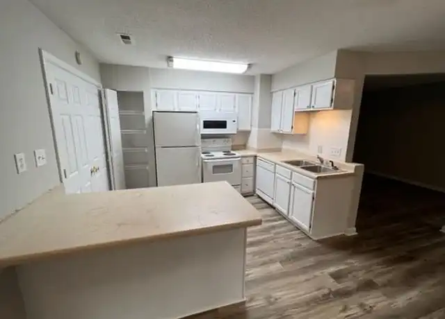 Property at 2909 Spring Garden St Unit D, Greensboro, NC, 27403, 2 beds, 2 baths, [object Object]