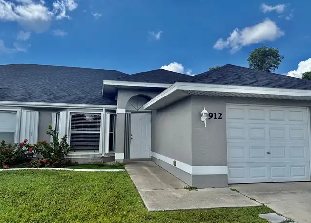 Property at 912 Cape Coral Pkwy W, Cape Coral, FL, 33914, 2 beds, 2 baths, [object Object]