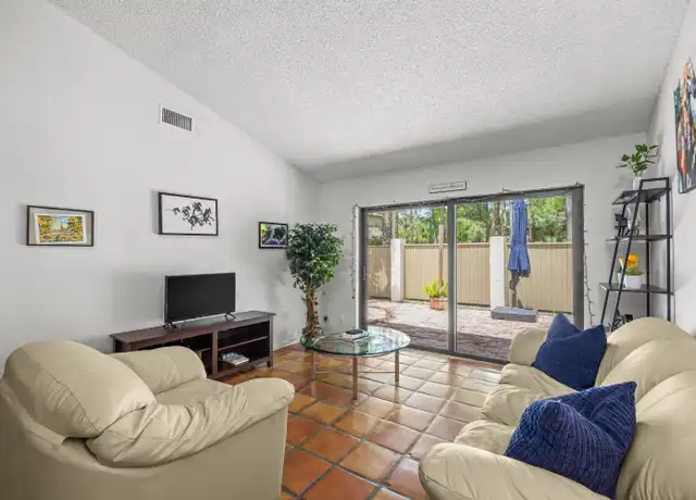 Property at 257 Pleasant Wood Dr, Wellington, FL, 33414, 2 beds, 2 baths, [object Object]