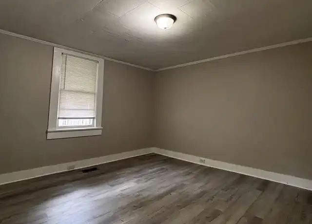 Property at 145 Parrish St, Salisbury, NC, 28144, 2 beds, 2 baths, [object Object]