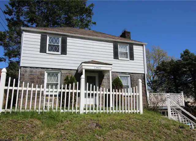 Property at 102 Clinton Dr, Pittsburgh, PA, 15235, 3 beds, 1.5 baths, [object Object]