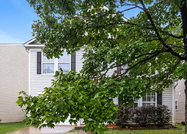 Property at 7221 Fox Point Dr, Charlotte, NC, 28269, 3 beds, 2.5 baths, [object Object]