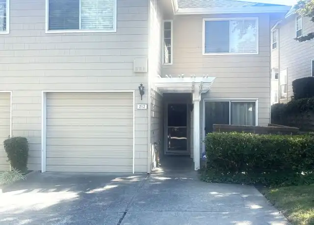 Property at 212 Pebblecreek Ct, Martinez, CA, 94553, 3 beds, 2.5 baths, [object Object]