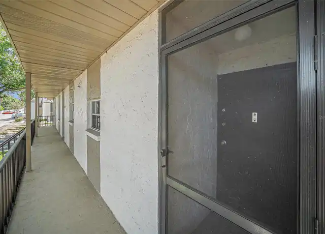 Property at 809 Russell Ln Unit 322, Brandon, FL, 33510, 2 beds, 1 bath, [object Object]