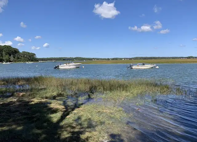Property at 45 Old Cove Rd, Duxbury, MA, 02332, 6 beds, 4 baths, [object Object]