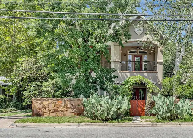 Property at 404 W Monroe St Unit B, Austin, TX, 78704, 2 beds, 2 baths, [object Object]