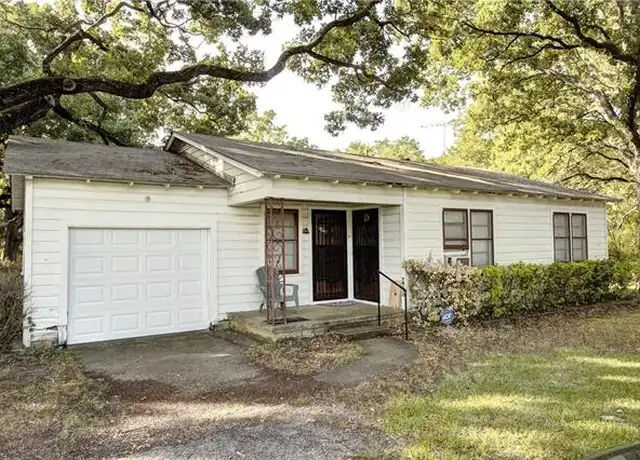 Property at 8960 County Road 301, Terrell, TX, 75160, 2 beds, 1 bath, [object Object]