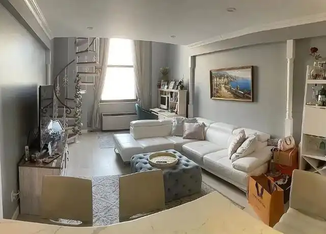 Property at 20 West St Unit 23H, New York, NY, 10004, 2 beds, 1 bath, [object Object]