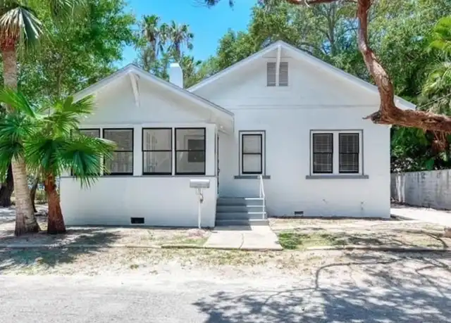 Property at 1513 Palmetto Ln, Sarasota, FL, 34236, 3 beds, 1 bath, [object Object]