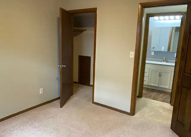 Property at 1618 Anthony St Unit 10, Columbia, MO, 65201, 2 beds, 1 bath, [object Object]