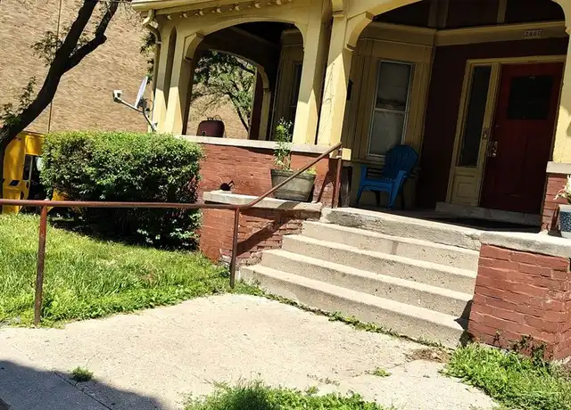 Property at 2460 W Kilbourn Ave Apt 1, Milwaukee, WI, 53233, 1 bed, 1 bath, [object Object]