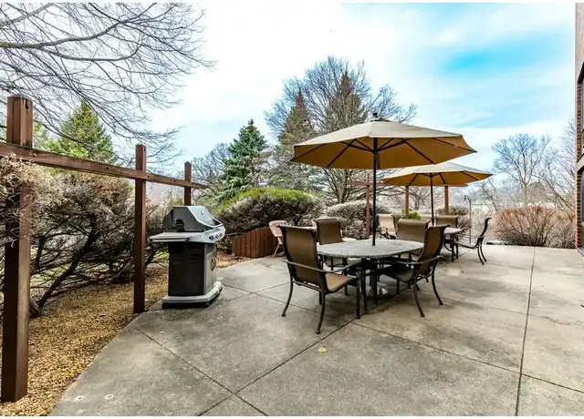 Property at Creek Terrace Apartments - 616 W 53rd St, Minneapolis, MN, 55419, 1 bed, 1 bath, [object Object]