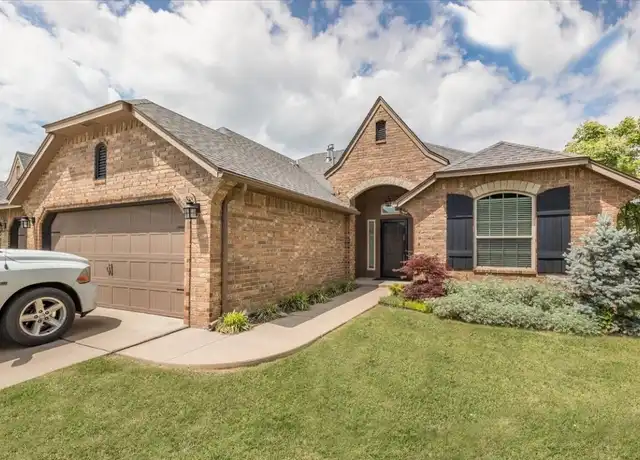 Property at 17317 Triana Dr, Oklahoma City, OK, 73170, 3 beds, 2 baths, [object Object]
