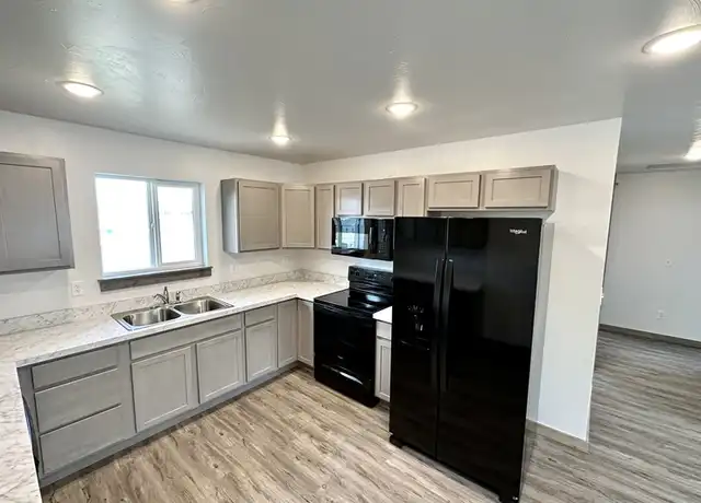 Property at 3185 Queen Anns St Unit 4, Helena, MT, 59602, 2 beds, 1 bath, [object Object]