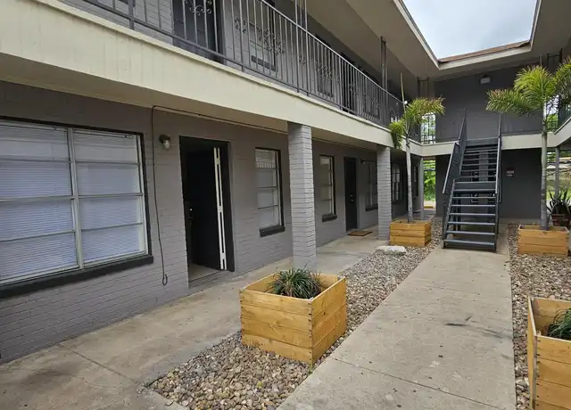 Property at 1108 W Fern Ave, McAllen, TX, 78501, 1 bed, 1 bath, [object Object]