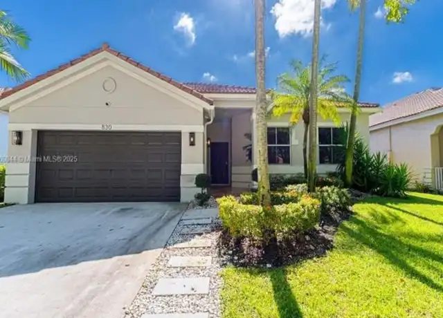 Property at 830 Lavender Cir, Weston, FL, 33327, 4 beds, 2 baths, [object Object]