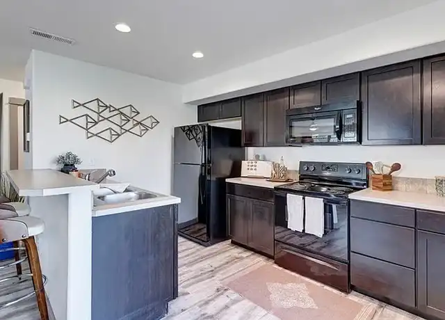 Property at Navigator Villas - 6212 Road 68, Pasco, WA, 99301, 2 beds, 2 baths, [object Object]