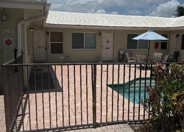 Property at 1710 NE 8th St Unit 3, Fort Lauderdale, FL, 33304, 1 bed, 1 bath, [object Object]