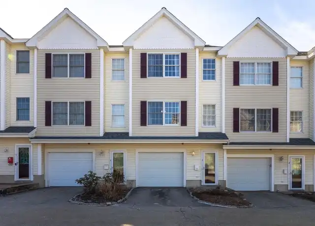 Property at 204 Washington St #3, Dover, NH, 03820, 2 beds, 1.5 baths, [object Object]
