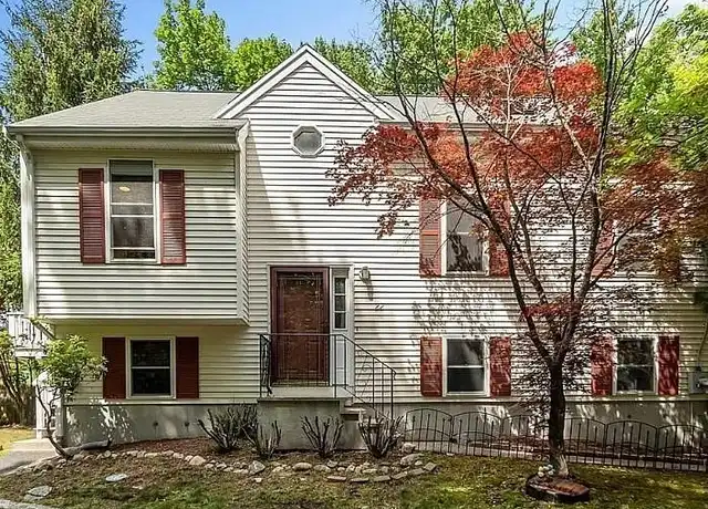 Property at 22 Bishop St, Natick, MA, 01760, 3 beds, 2 baths, [object Object]