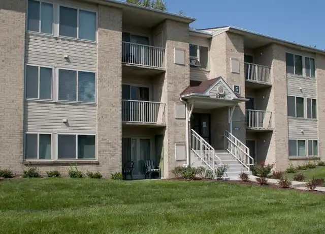 Property at 2482 Lake Dr, Waldorf, MD, 20601, 1 bed, 1 bath, [object Object]