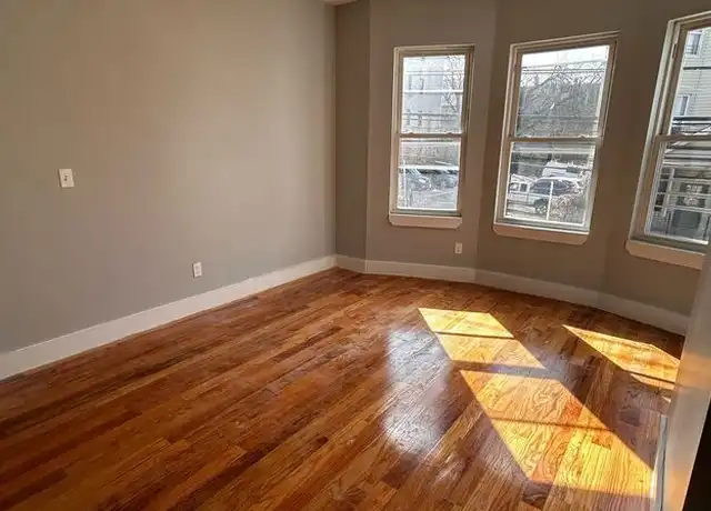 Property at 89 Ash St, Yonkers, NY, 10701, 2 beds, 1 bath, [object Object]