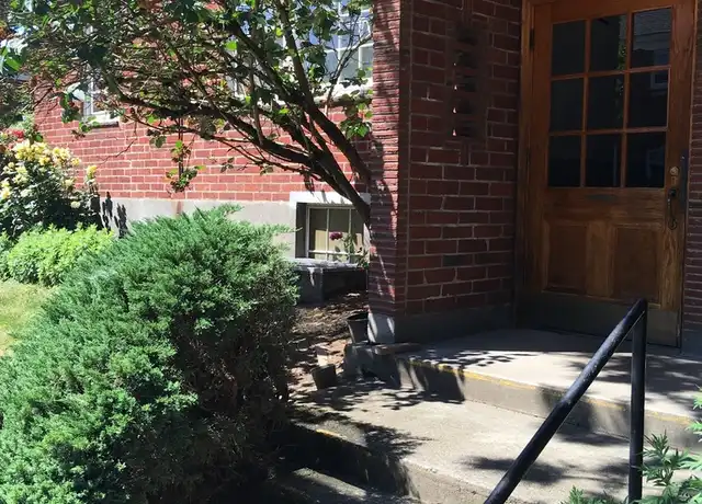 Property at 5400 NE Sandycrest Ter Unit 5565-1, Portland, OR, 97213, 1 bed, 1 bath, [object Object]