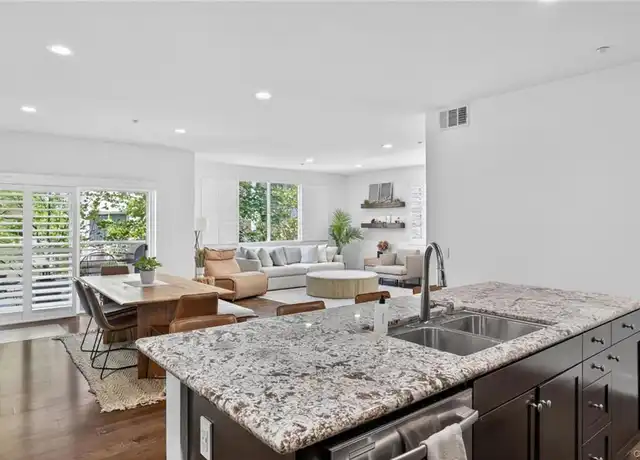 Property at 13032 Union Ave #202, Hawthorne, CA, 90250, 2 beds, 2 baths, [object Object]