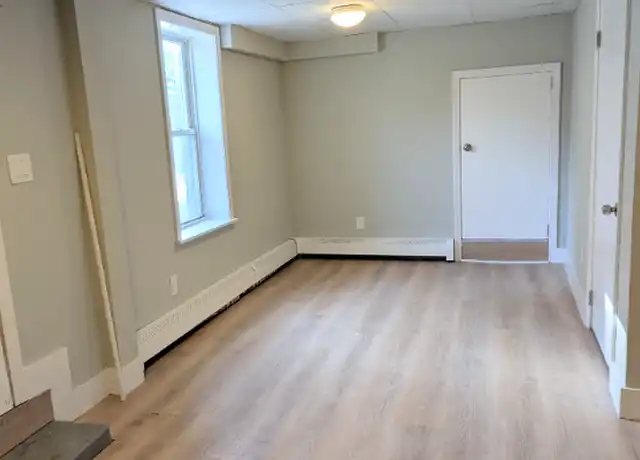 Property at 121 State St Unit 7, Rutland, VT, 05701, 1 bed, 1 bath, [object Object]