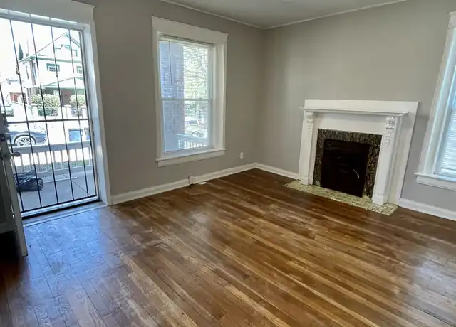 Property at 3921 Norledge Ave Unit 1E, Kansas City, MO, 64123, 1 bed, 1 bath, [object Object]