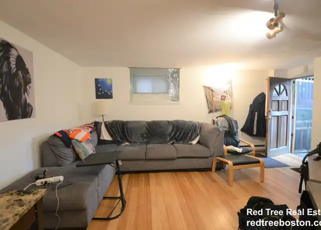 Property at 21 Kinross Rd #1, Brighton, MA, 02135, 1 bed, 1 bath, [object Object]