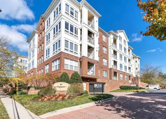 Property at 801 S Greenbrier St #422, Arlington, VA, 22204, 2 beds, 1.5 baths, [object Object]