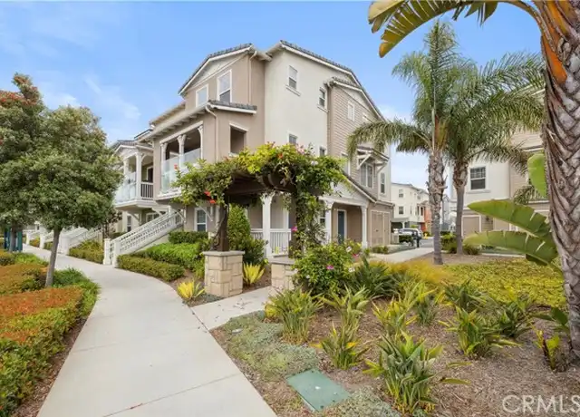 Property at 1962 S Victoria Ave, Ventura, CA, 93003, 4 beds, 3.5 baths, [object Object]