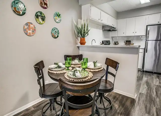 Property at Village Oaks Apartments - 8011 N New Braunfels Ave, San Antonio, TX, 78209, 1-2 bed, 1-2 bath, [object Object]
