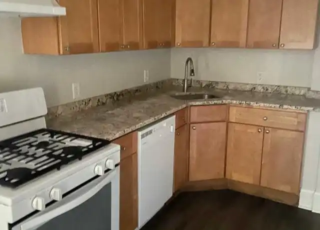 Property at 184 Walnut Ave, Roxbury, MA, 02119, 4 beds, 1 bath, [object Object]
