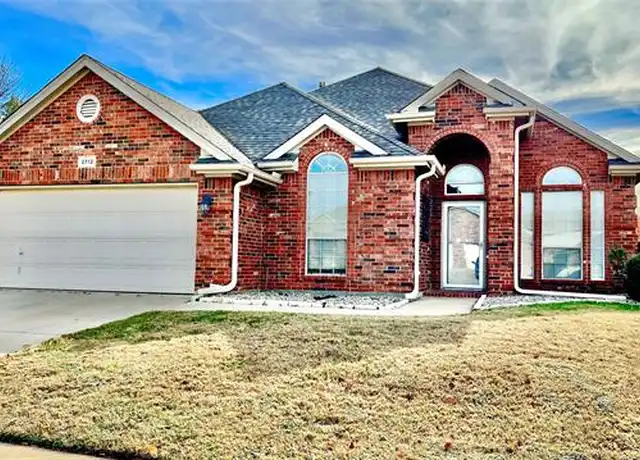 Property at 2712 Flint Rock Dr, Fort Worth, TX, 76131, 4 beds, 2 baths, [object Object]